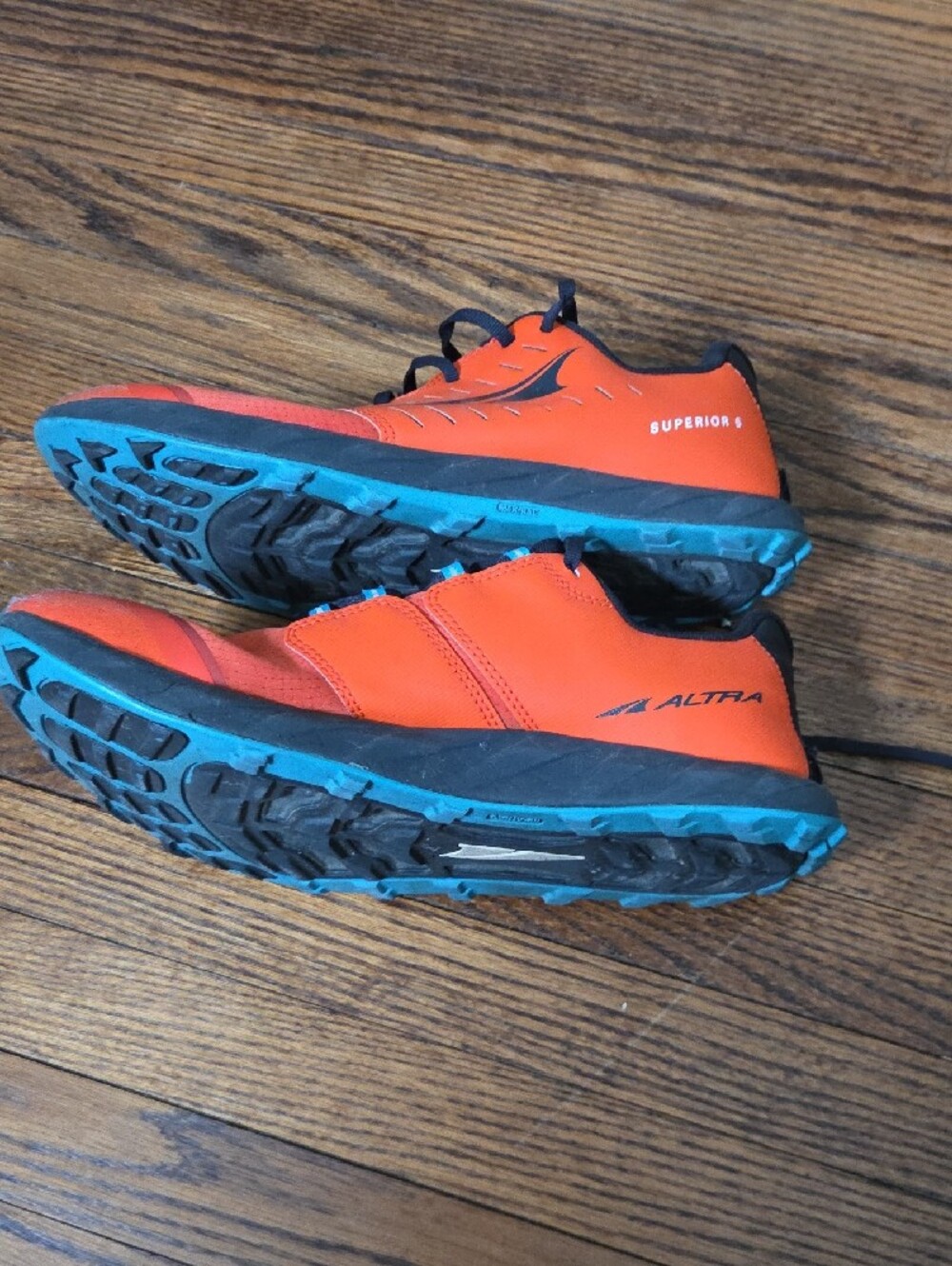 Altra Superior 5 Size 12 - Picture 3 of 5